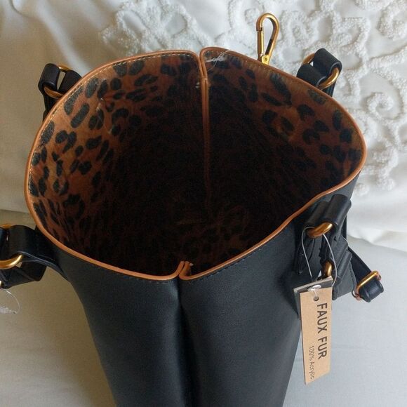 Street Level Small -Reversible Black / Leopard Tote - Picture 8 of 14